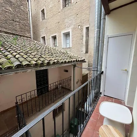 Casa Urries Historico Y Parking Zaragoza